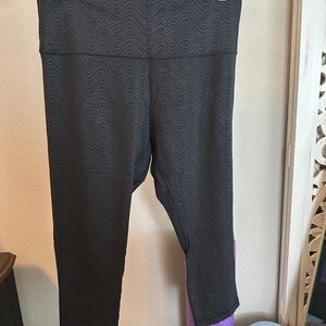 lululemon athletica Black Wave Pattern Leggings